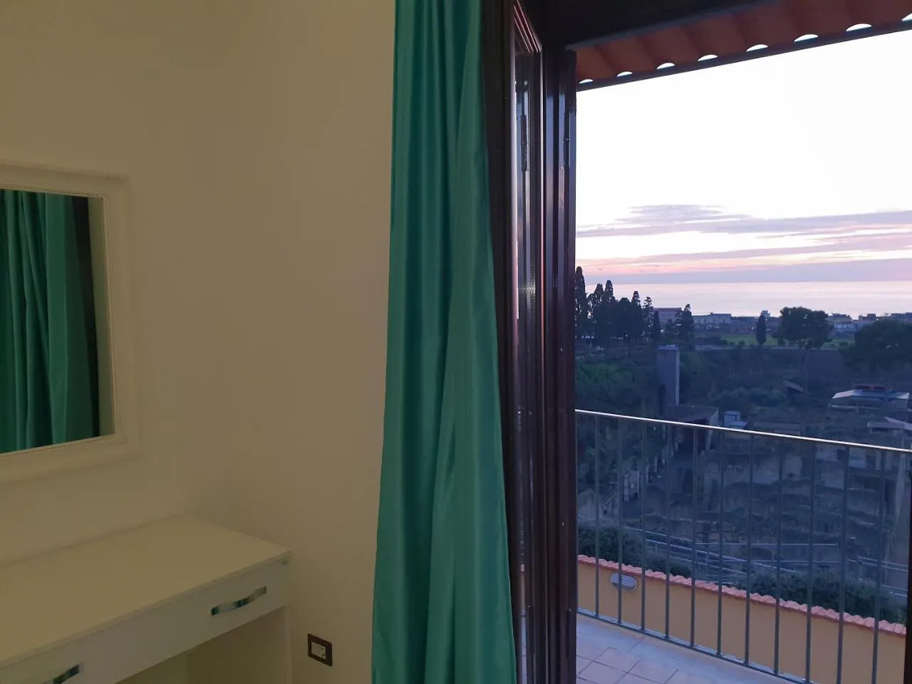 Decumano Massimo Bed & Breakfast Ercolano